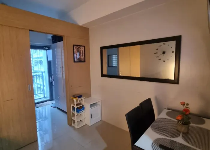 Aparthotel Fern At Grass Residences Sm North, Quezon